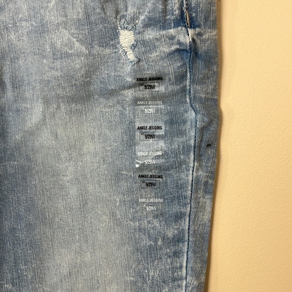 NWT high rise ankle jeggings - Picture 3 of 7